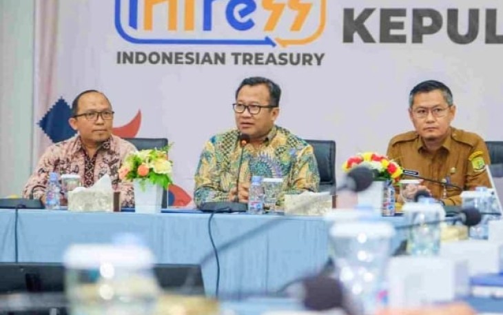 Forum Dialog Ekonomi Sekda Zulhidayat Sebut Sebagai Wadah Pertukaran Informasi Sektor Keuangan 