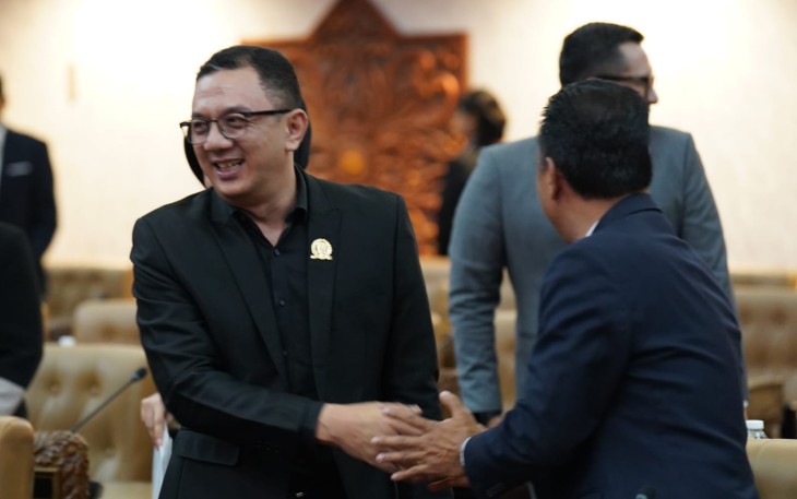 Wakil Ketua DPRD Jawa Timur, Deni Wicaksono