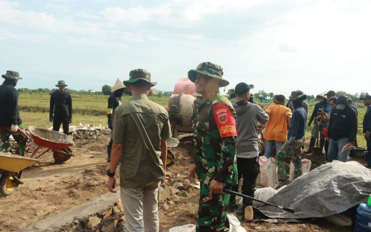 Dansatgas TMMD ke 126 Kodim Takalar Letkol Inf Faisal Amin