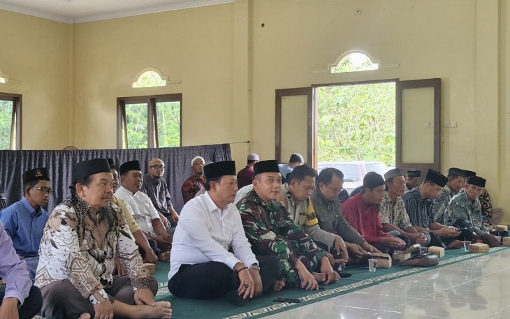 Bakti Sosial SD IT Al Ukuwah 