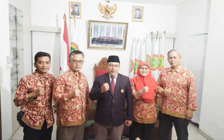 Jajaran pengurus pusat PPNI di Jakarta 