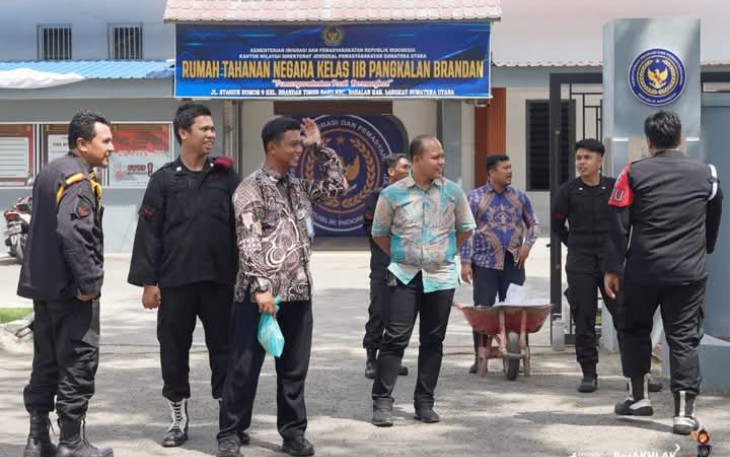 Jumat Barokah di Gelar Rutan Pangkalan Brandan