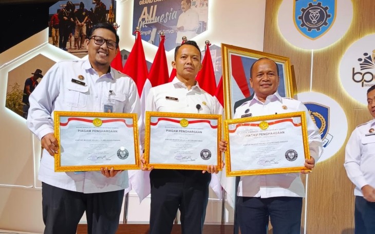 Penganugerahan Predikat Wilayah Bebas dari Korupsi Tahun 2025 yang diselenggarakan pada Selasa (16/12) di Jakarta.