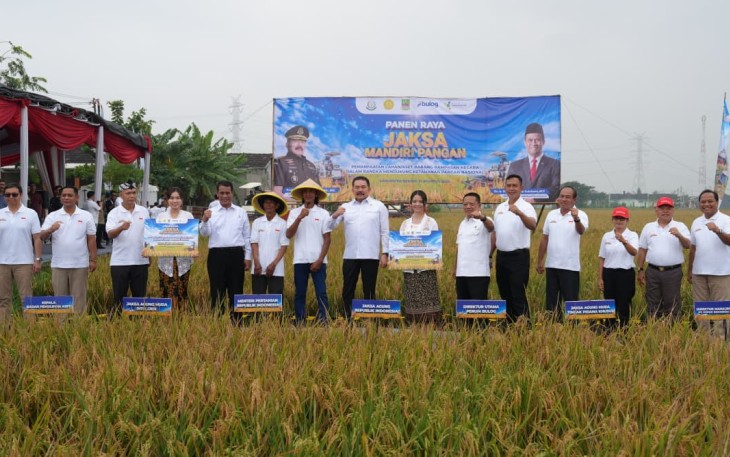 Jaksa Agung Republik Indonesia ST Burhanuddin dalam acara seremonial yang berlangsung di Kabupaten Bekasi, Jawa Barat, Selasa 19 Agustus 2025.