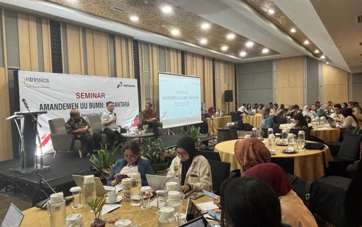 Jamdatun R. Narendra Jatna mewakili Jaksa Agung hadir sebagai narasumber dalam Seminar Nasional bertajuk “Amandemen UU BUMN: Peran Kejaksaan Pasca Keberadaan Danantara”
