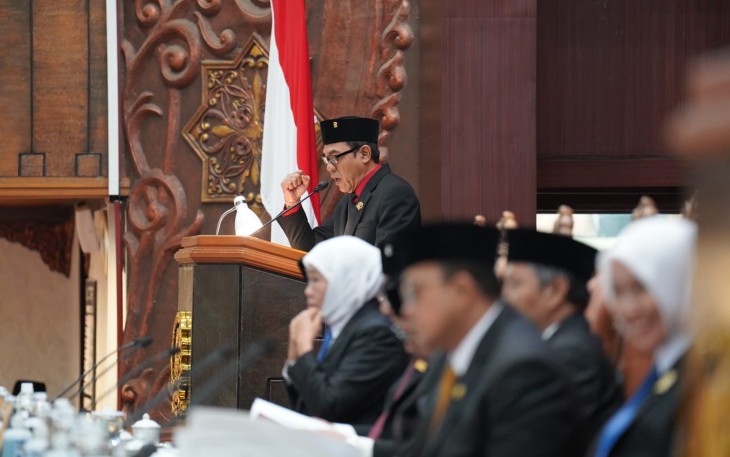 Juru Bicara Fraksi PDI Perjuangan, Y Ristu Nugroho, dalam rapat paripurna penyampaian Pendapat Akhir Fraksi atas raperda APBD 2026, Sabtu (15/11/2025).