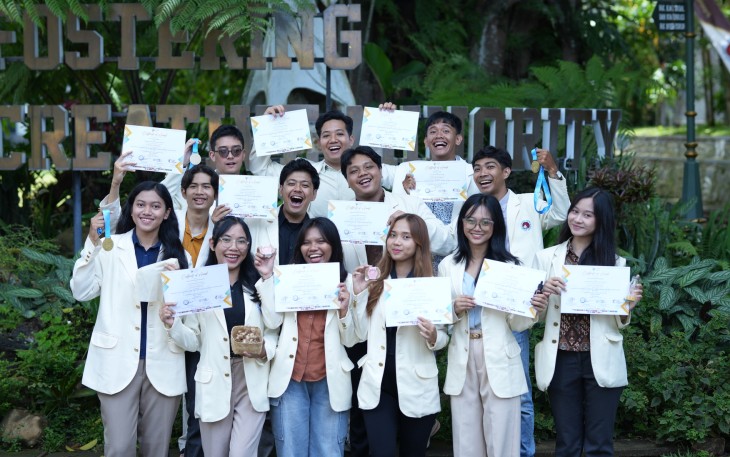 Mahasiswa FSM dan FPB kembali raih prestasi membanggakan dalam ajang International Science and Invention Fair (ISIF) 2025, baru-baru ini. 