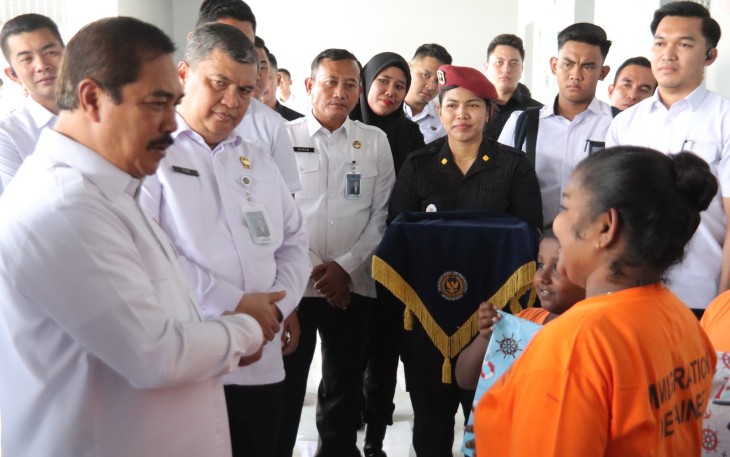 Menimipas, Jenderal Pol. (Purn) Drs. Agus Andrianto, S.H., M.H.