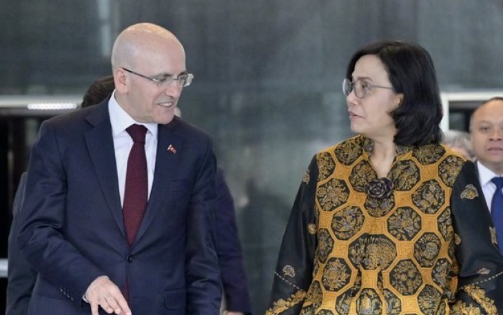 Menkeu Sri Mulyani saat pertemuan bilateral yang konstruktif dengan Menteri Keuangan dan Perbendaharaan Turki, Mehmet Şimşek.