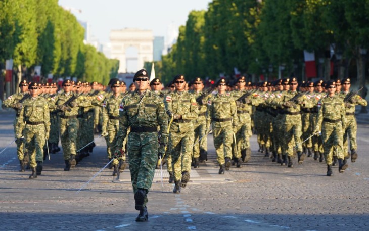 Kontingen Indonesia yang tergabung dalam Satgas Patriot II pada Parade Bastille Day 2025.