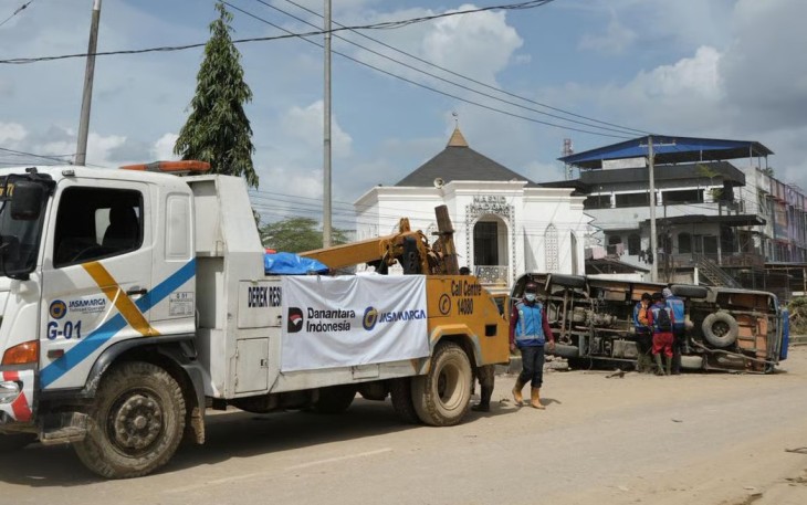 Peduli Masyarakat Korban Bencana Banjir dan Longsor