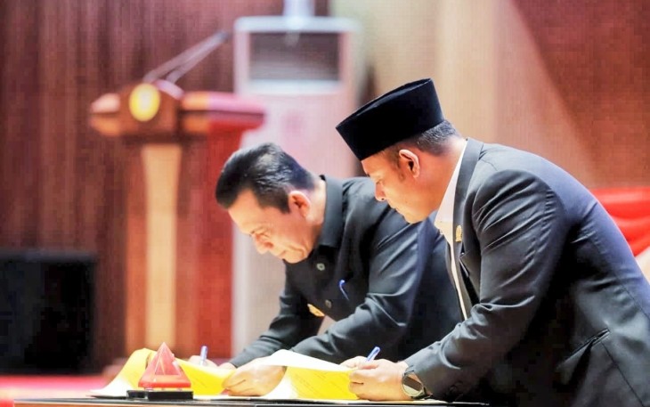 Penandatanganan Perubahan KUA-PPAS APBD 2025