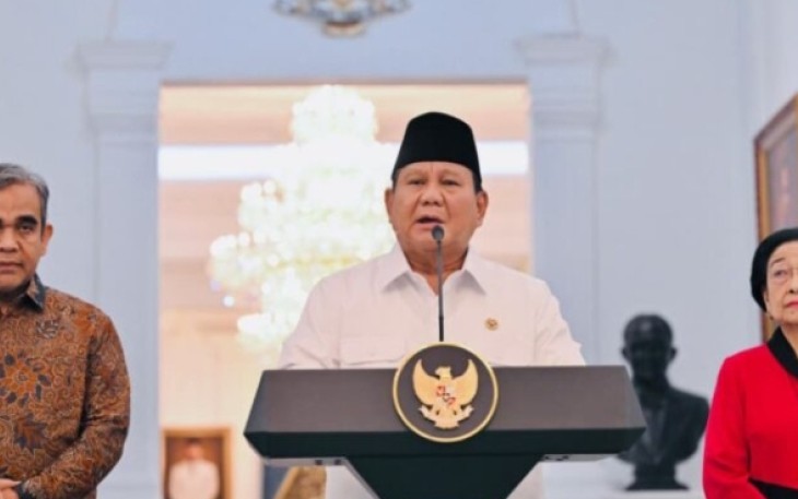 Presiden Prabowo dalam konferensi pers di Istana Merdeka, Jakarta, Minggu (31/8).