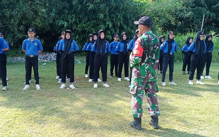 TNI Nyalakan Semangat Nasionalisme Generasi Muda Lewat Pelatihan PBB di Trenggalek