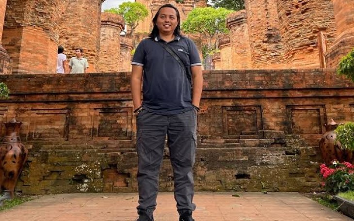 HRM. Khalillur R. Abdullah Sahlawiy, Owner Bandar Laut Dunia (Balad) Group