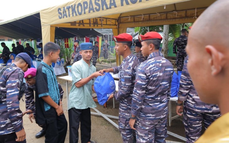 Koarmada III Gelar Bakti Sosial 