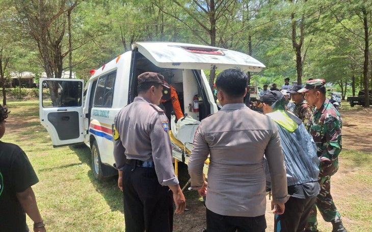 Proses evakuasi korban