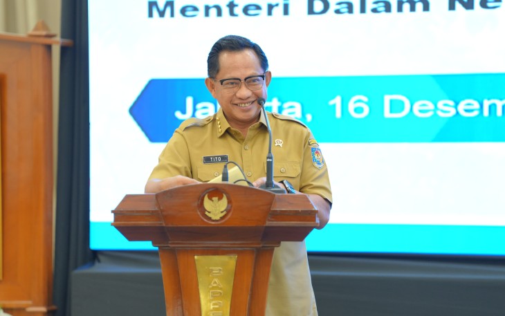 Mendagri Muhammad Tito Karnavian dalam Peluncuran Rencana Aksi Percepatan Pembangunan Papua (RAPPP) Tahun 2025–2029 di Kantor Kementerian Perencanaan Pembangunan Nasional/Badan Perencanaan Pembangunan Nasional (PPN/Bappenas), Jakarta, Selasa (16/12/2025).