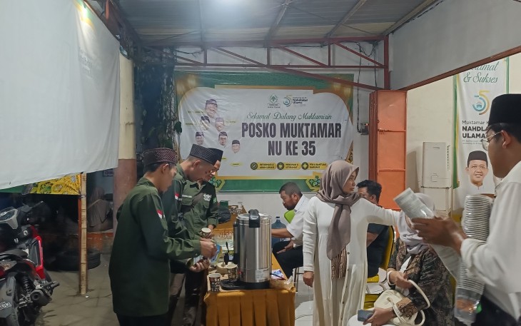 Muktamirin dari berbagai daerah manfaatkan Posko Golkar 