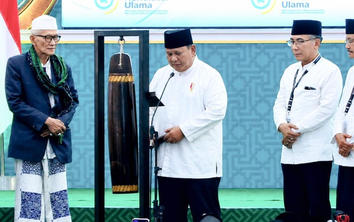 Presiden RI Prabowo Subianto menutup Muktamar ke-35 NU 