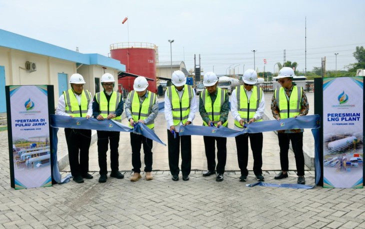 Peresmian Kilang Mini LNG PT. Liquid Nusantara Gas di Pasuruan Industrial Estate Rembang (PIER), Jawa Timur, oleh Wakil Menteri Energi dan Sumber Daya Mineral (ESDM), Yuliot, Rabu (11/2).