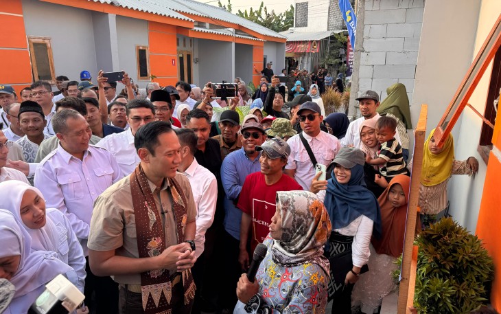 AHY saat Resmikan Penataan Kampung Pesisir Gresik: Dari Kumuh Jadi Hunian Layak Lewat Skema Hybrid APBN-CSR