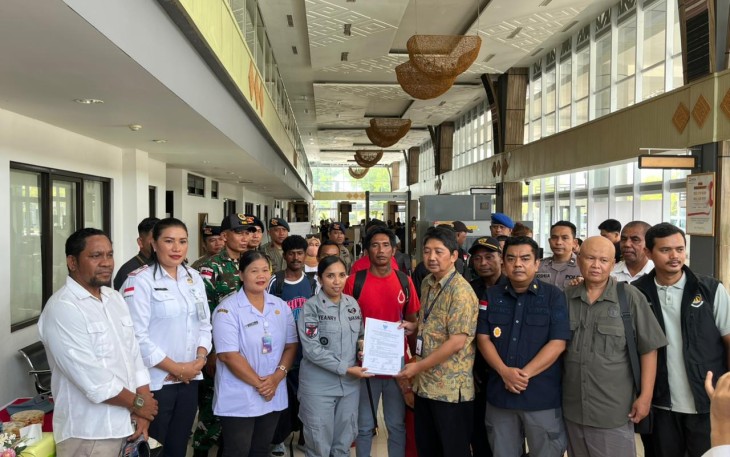 Penandatanganan Berita Acara Serah Terima disaksikan oleh Kepala PLBN Motaain Atambua, perwakilan Dinas Kelautan dan Perikanan Provinsi NTT wilayah Kabupaten TTS, TTU, Belu dan Malaka, serta unsur Imigrasi dan instansi terkait lainnya.