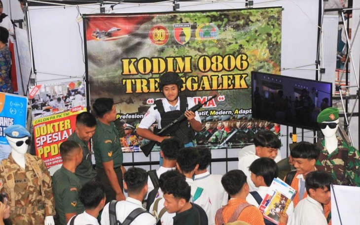 Stand Edukasi Kodim 0806/Trenggalek 