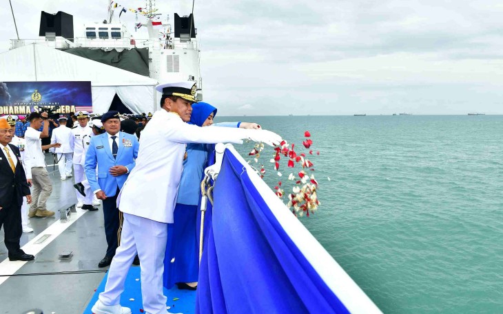Kasal Laksamana TNI Muhammad Ali tabur bunga peringati hari Dharma Samudera 2026, Kamis (15/1)