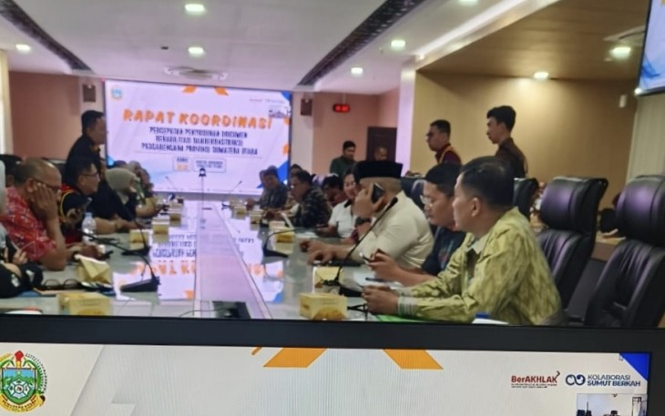 Rapat koordinasi percepatan penyusunan Dokumen Rehabilitasi dan Rekonstruksi Pasca Bencana Provinsi Sumatera Utara digelar pada (15/1) di Kantor Gubernur Sumatera Utara, Medan, untuk memastikan data akurat dan langkah pemulihan pascabencana tepat sasaran