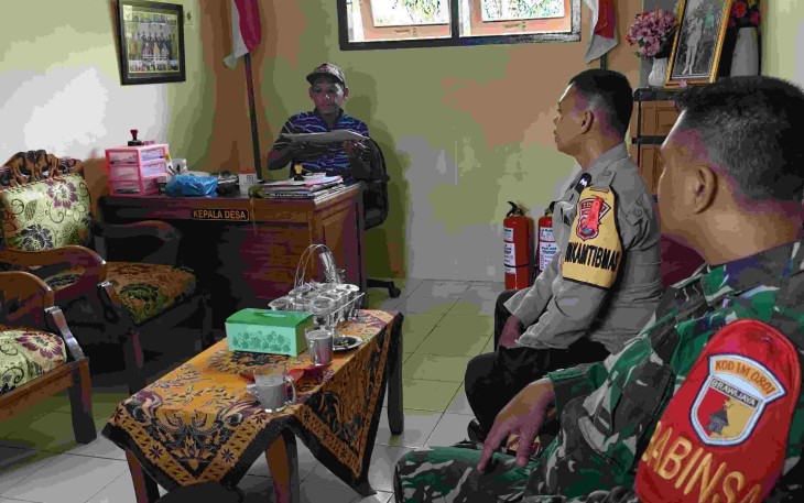 Komsos bersama perangkat desa binaan 