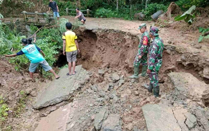 Longsor di wilayah desa binaan 