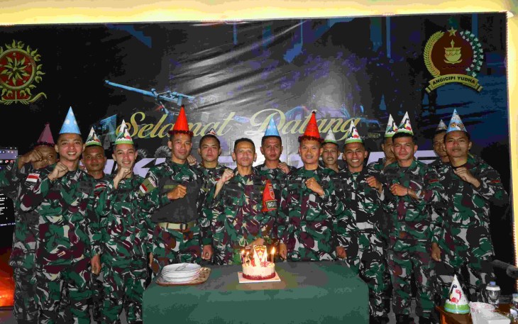 Syukuran satgas Yonarmed 12 Kostrad 