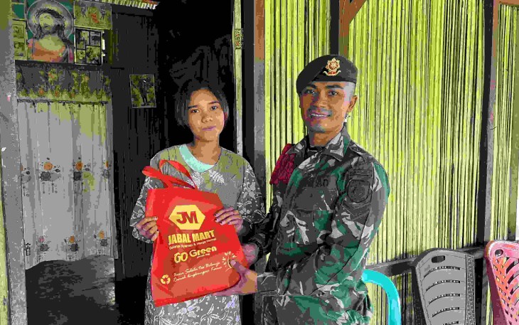 Aksi sosial hari Kartini di perbatasan