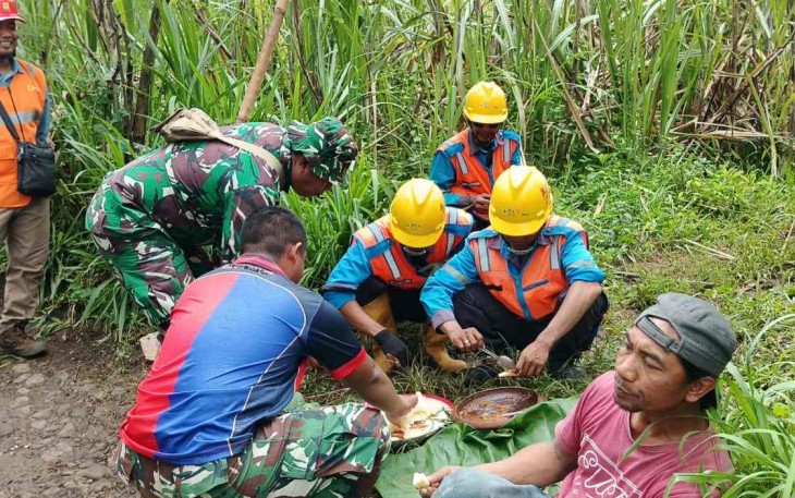 Singkong rebus kebersamaan Desa Brabe