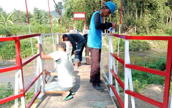 Jembatan perintis Garuda di Ponorogo