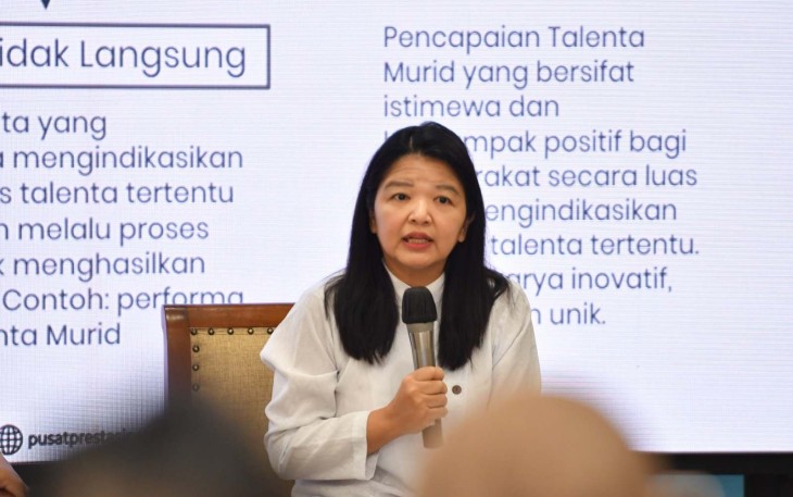 Kepala Pusat Prestasi Nasional Kemendikdasmen, Maria Veronica Irene Herdjiono