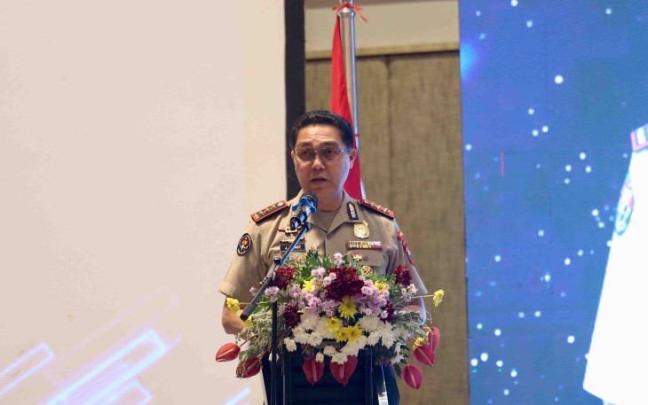 Kabid Humas Polda Jatim Kombes Pol Jules Abraham Abast