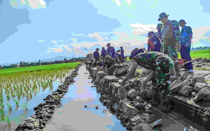 Pembangunan jalan Desa Tanra Tuo
