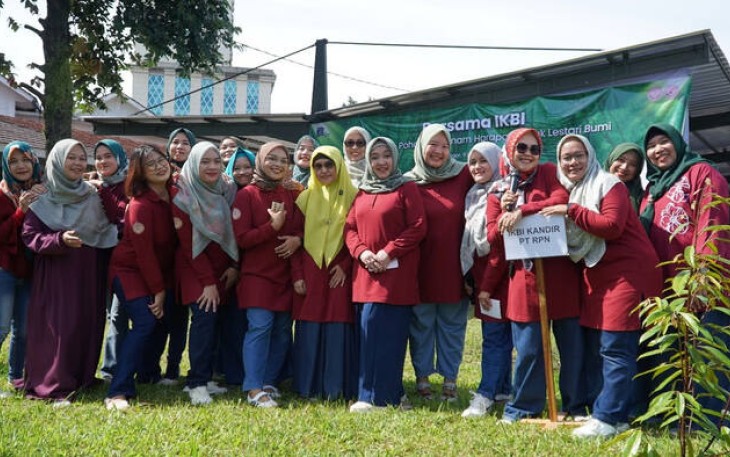 Holding Perkebunan Nusantara Perkuat Budaya ESG lewat Gerakan Penanaman Pohon IKBI PT RPN