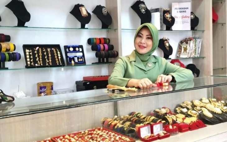 Helsgallery Perhiasan Custom Eksklusif Persit PG Kostrad 