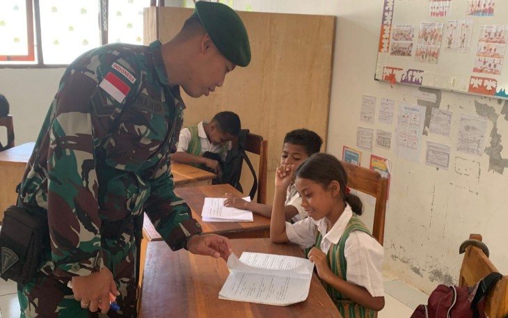 Tebar ilmu di perbatasan