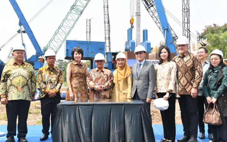 Menteri Pendidikan Dasar dan Menengah (Mendikdasmen) Abdul Mu'ti, meresmikan _groundbreaking_ Sekolah Pelita Harapan (SPH) yang ditandai dengan penandatanganan prasasti pada Selasa (2/6)