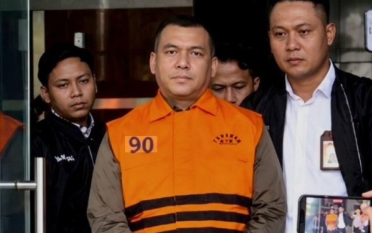 KPK Kembangkan Kasus Imigrasi