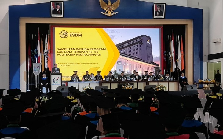 PEM Akamigas kukuhkan 207 wisudawan wisudawati program sarjana Terapan ke-55 Tahun Akademik 2025/2026