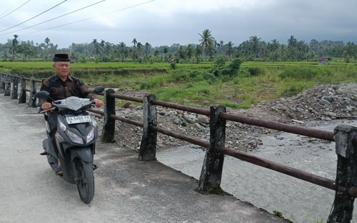 Jembatan Darurat Nagari Andurirang Rampung, Akses Padang Pariaman Berangsur Normal