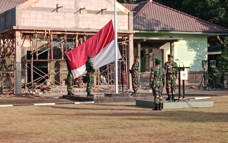 Kodim 0801/Pacitan Gelar Upacara Bendera Rutin Hari Senin
