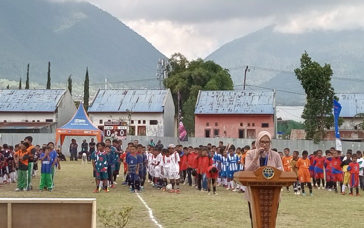 Dorong Sportivitas dan Kurangi 'Gawai', 28 Tim SD Bertanding di Bandara Cup Manggarai