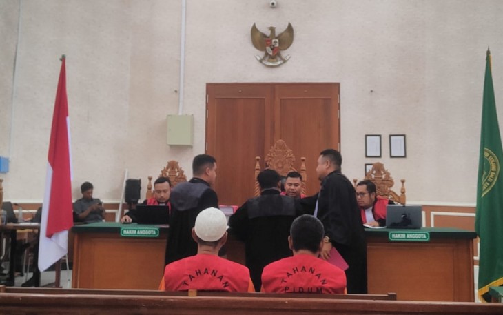 Persidangan perkara dugaan penggunaan surat palsu dengan terdakwa Zairan dan Bambang Suryadi kembali bergulir di Pengadilan Negeri Tanjung Balai Karimun, Rabu (12/8/2026)