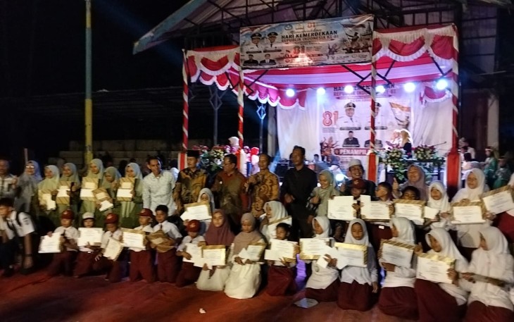 Puluhan Siswa di Aceh Singkil  Terima Penghargaan di Malam Penganugerahan 